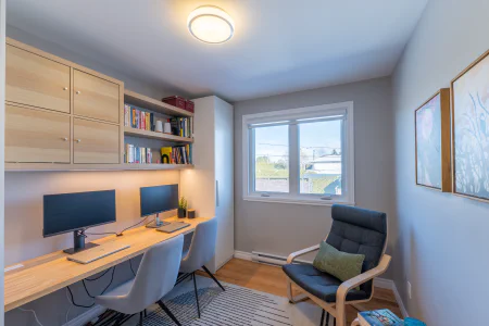 Chambre à coucher : 2057 Rue de Breda