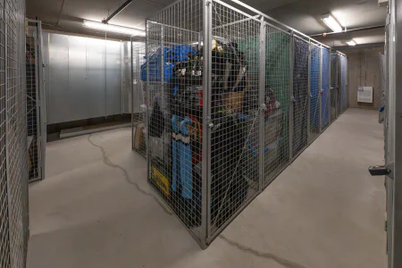 Rangement : 271 Av. de l'Académie