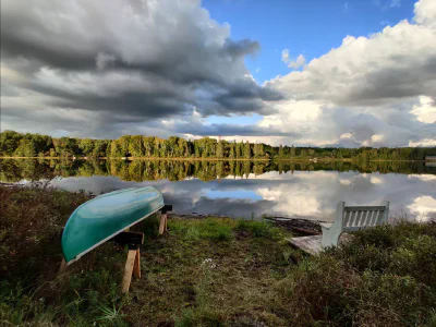 Accès à un plan d'eau : 13 Ch. du Lac-Sport